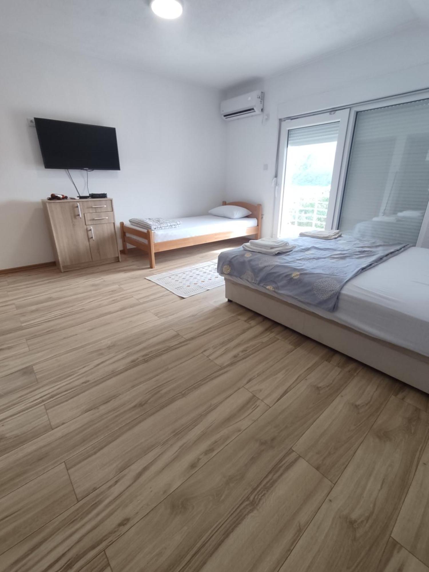 View Of The City - Studio Apartment 2 Mostar Exterior foto